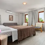 보르고 B&B 모토분