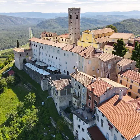 Borgo Alojamento de Acomodação e Pequeno-almoço Motovun
