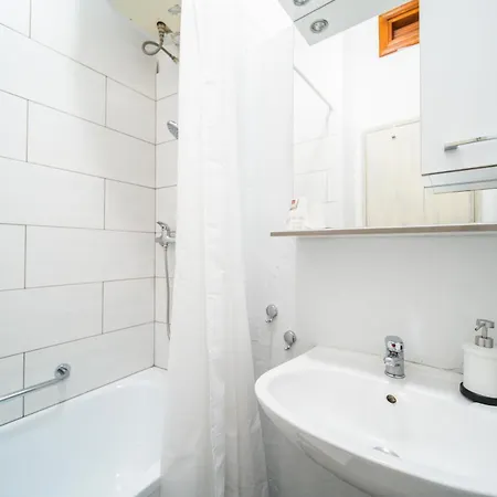 Oda ve Kahvaltı Borgo 3*