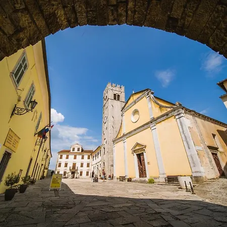 Borgo 3*