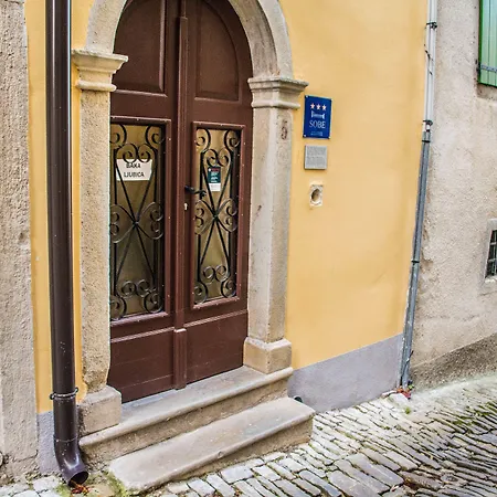 Bed and breakfast Borgo 3*