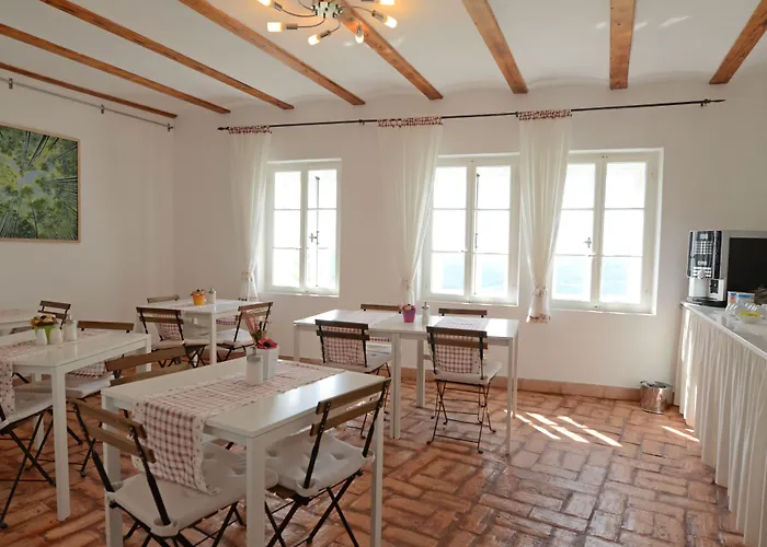 住宿加早餐酒店 博尔戈别墅住宿加早餐旅馆 莫托文