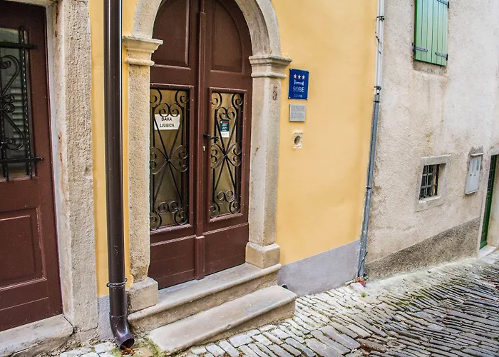 住宿加早餐酒店 博尔戈别墅住宿加早餐旅馆 3*